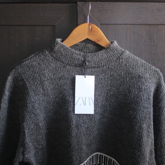 NWT GRAY JEWEL CROPPED TOP BLOGGERS FAV. - Picture 8 of 11